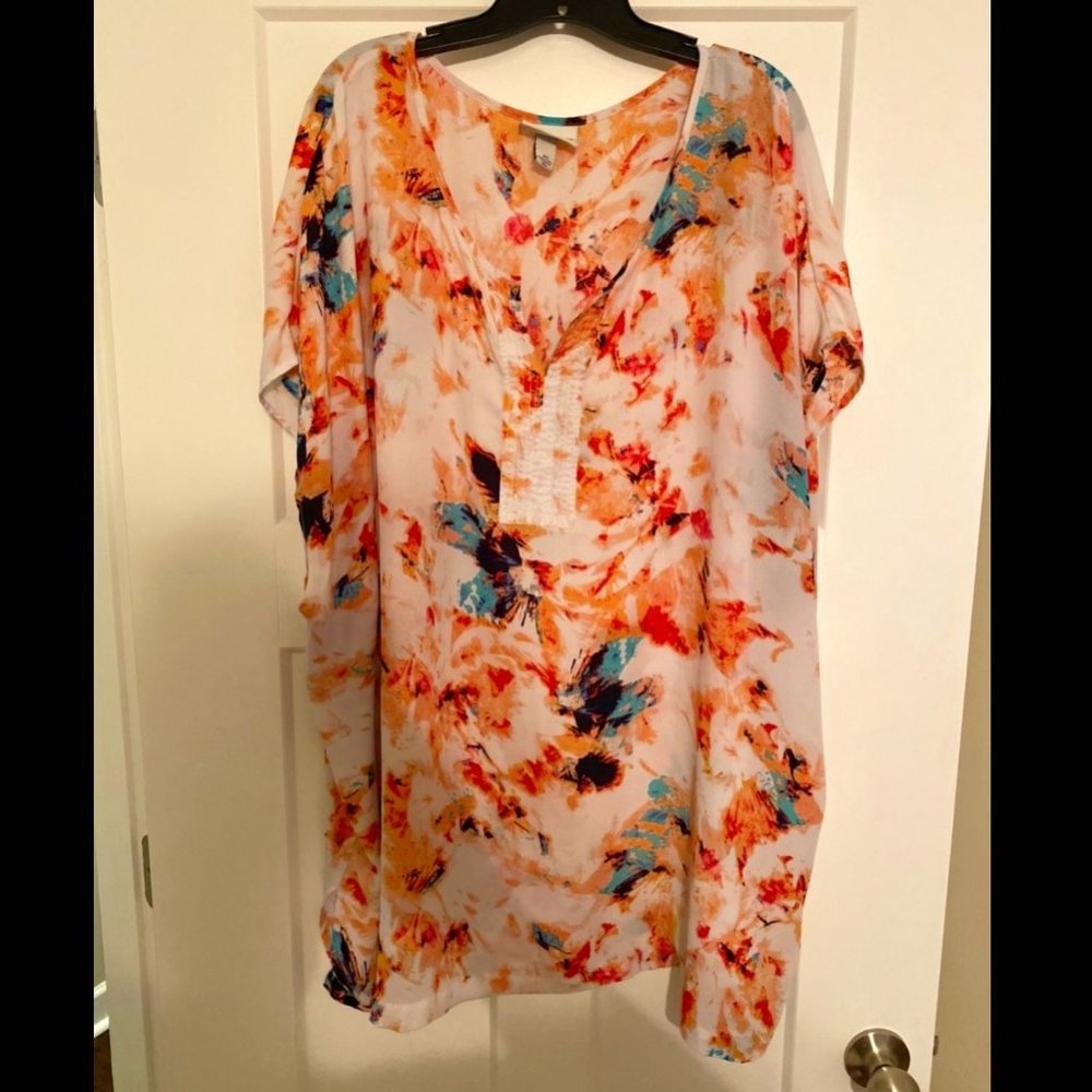 Short sleeve floral tunic blouse